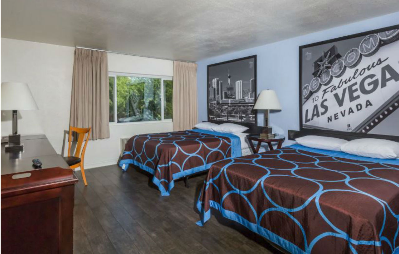 Super 8 By Wyndham Las Vegas North Strip/Fremont St. Area Zewnętrze zdjęcie